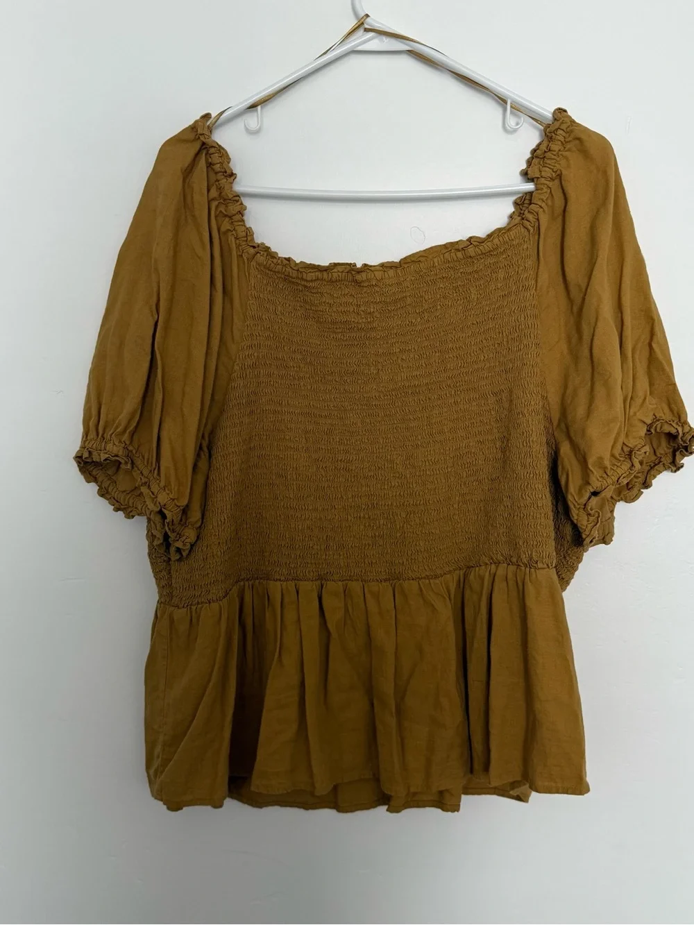 Old Navy Mustard Smocked Peplum Puff Sleeve Top
